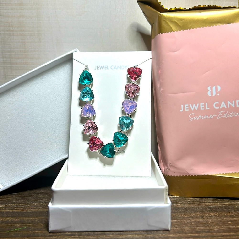 Bomb party Jewel Candy 2023 bubble gum sparkle bracelet new in box